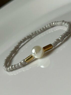 Pearl Accent Gray Beaded Stretch Bracelet